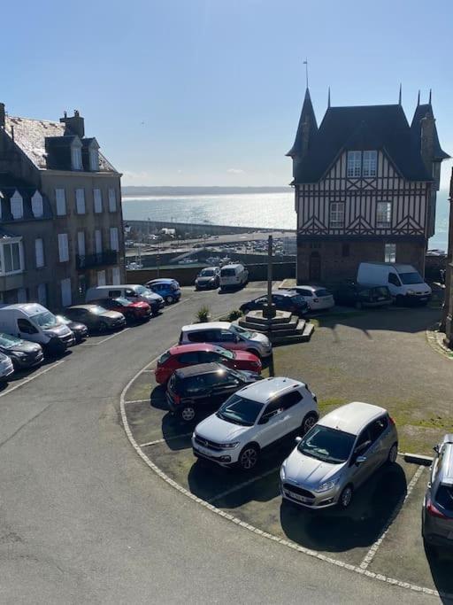 Maison Du Cap Lihou, Duplex Au 1Er Et 2Eme Etage Mansarde, Quartier Historique, Granville Esterno foto